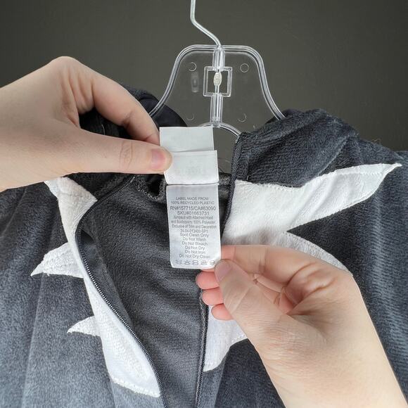 Sonic the Hedgehog Shadow Onesie - Size M - Picture 4 of 4